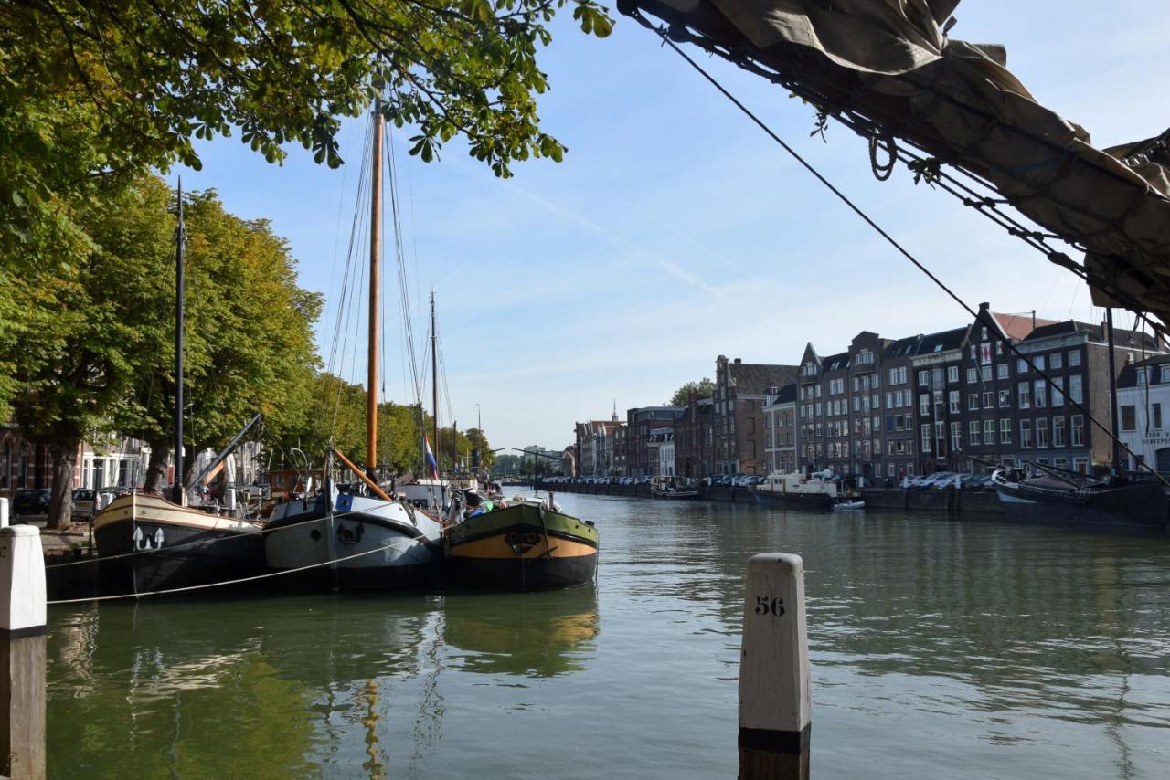 Villa Conti Dordrecht Exteriör bild